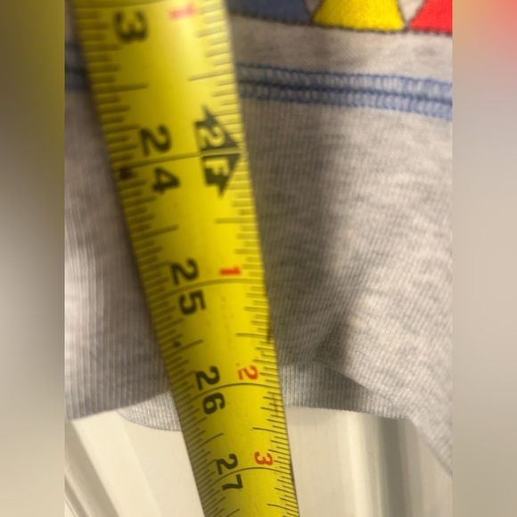 Taylor Swift You Belong With Me Junior Jewels Crewneck Sweatshirt Size Medium - Picture 8 of 8